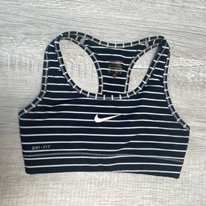 Nike‎ Sports Bra